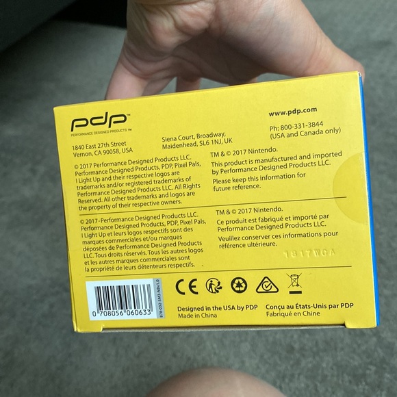 Pixel Pals Super Mario 3 (Mario) - Picture 5 of 7